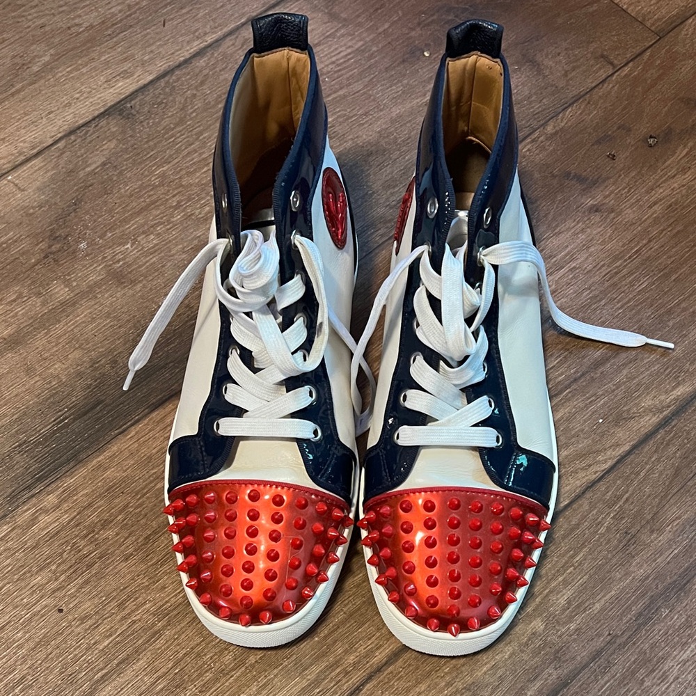 Christian Louboutin Lou Spikes high-top sneaker size euro 42/9